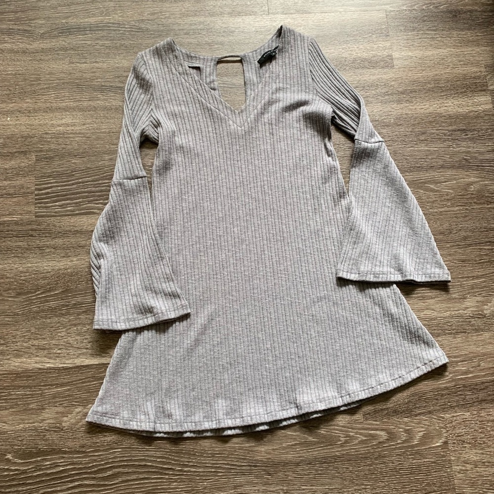 Walter Baker Bell Sleeve Tunic